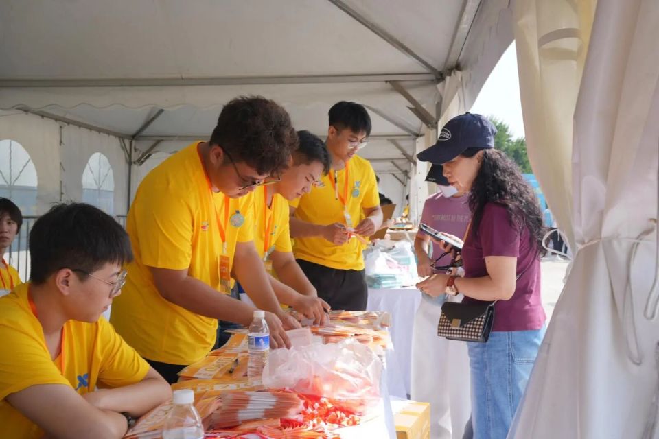 织的奔跑盛, 物工作于