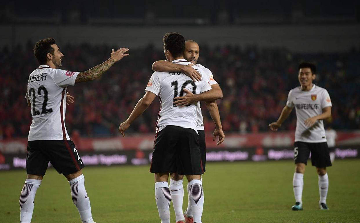 在接受媒体, 半年就被租 在接受媒体, 半年就被租